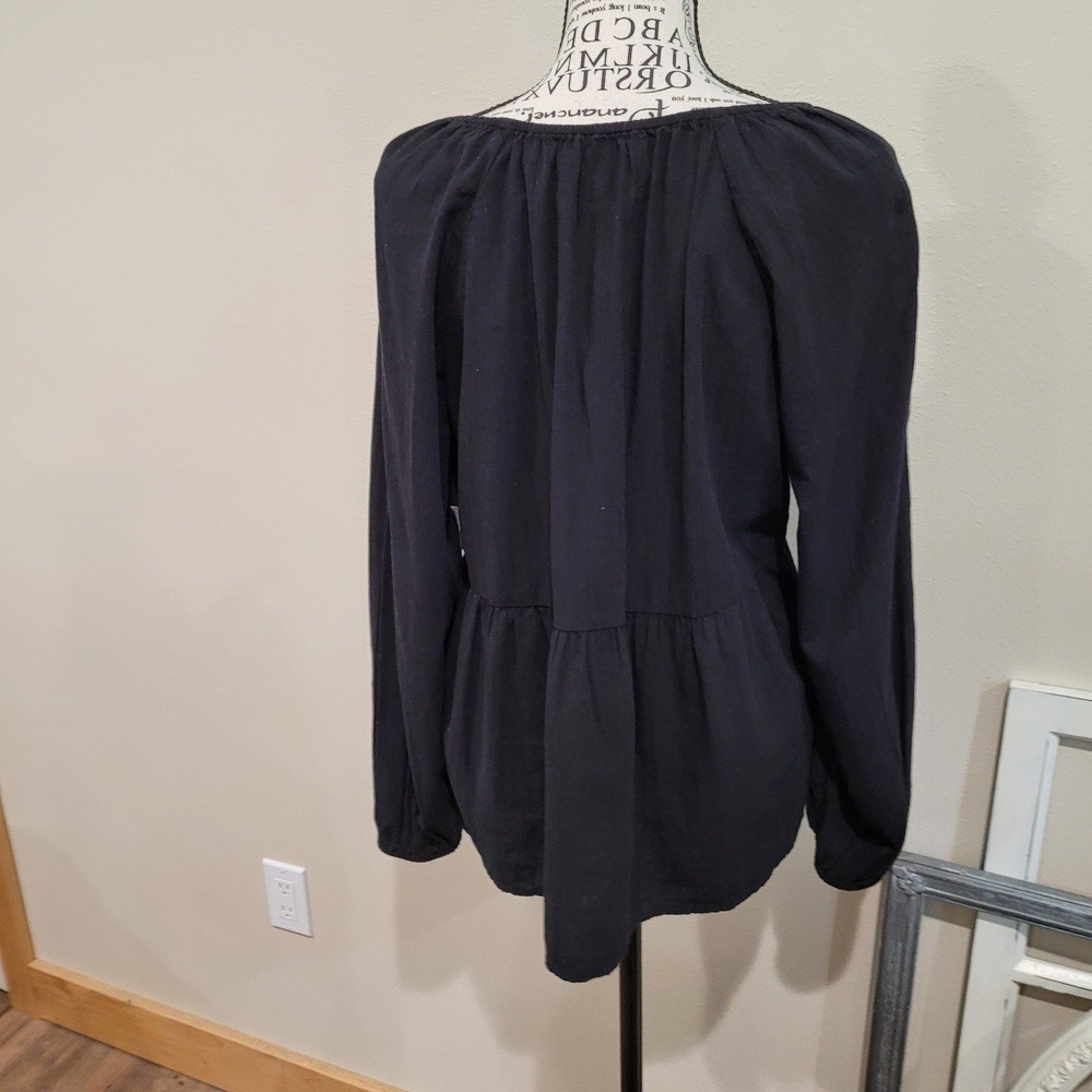 Old Navy Womens SZ Lg. Black V neck, Boho Peasant babydoll style top, lg. Sleeve - Picture 5 of 12